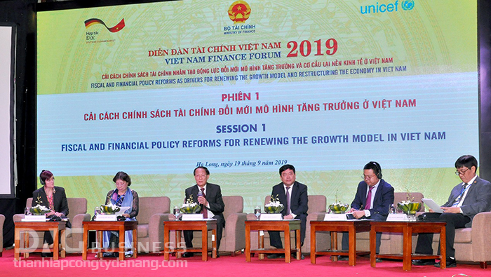 Tăng trưởng kinh tế Việt Nam từ cải cách chính sách tài chính Tăng trưởng kinh tế Việt Nam từ cải cách chính sách tài chính